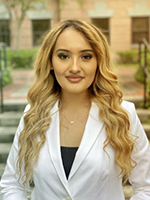 Alyssa Moser, Business Administration