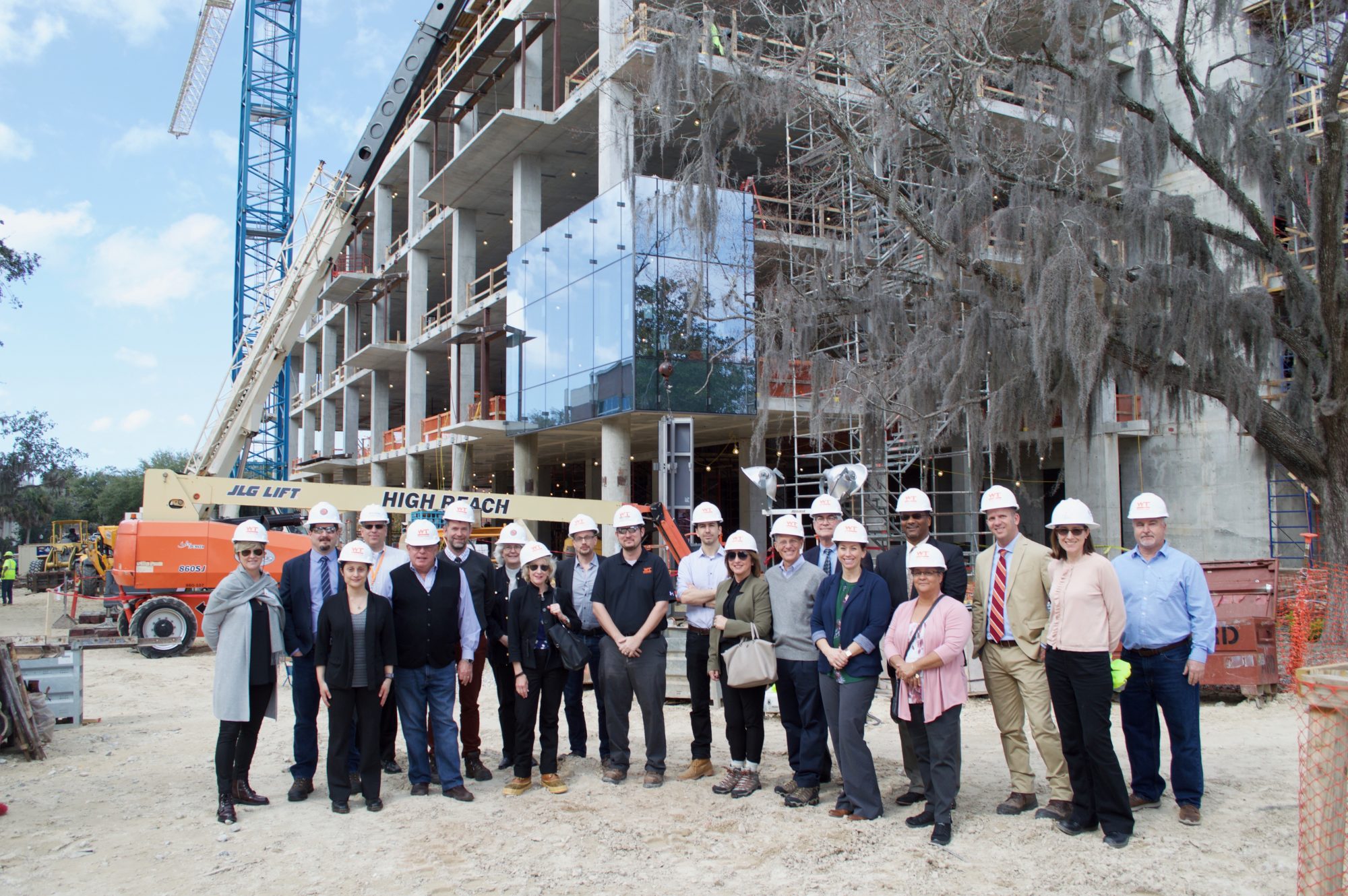 Group photo in front of building