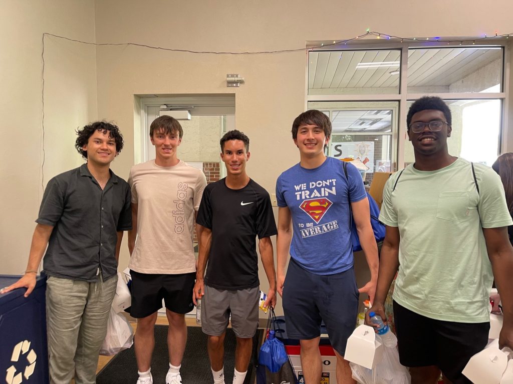 A group of smiling students. 